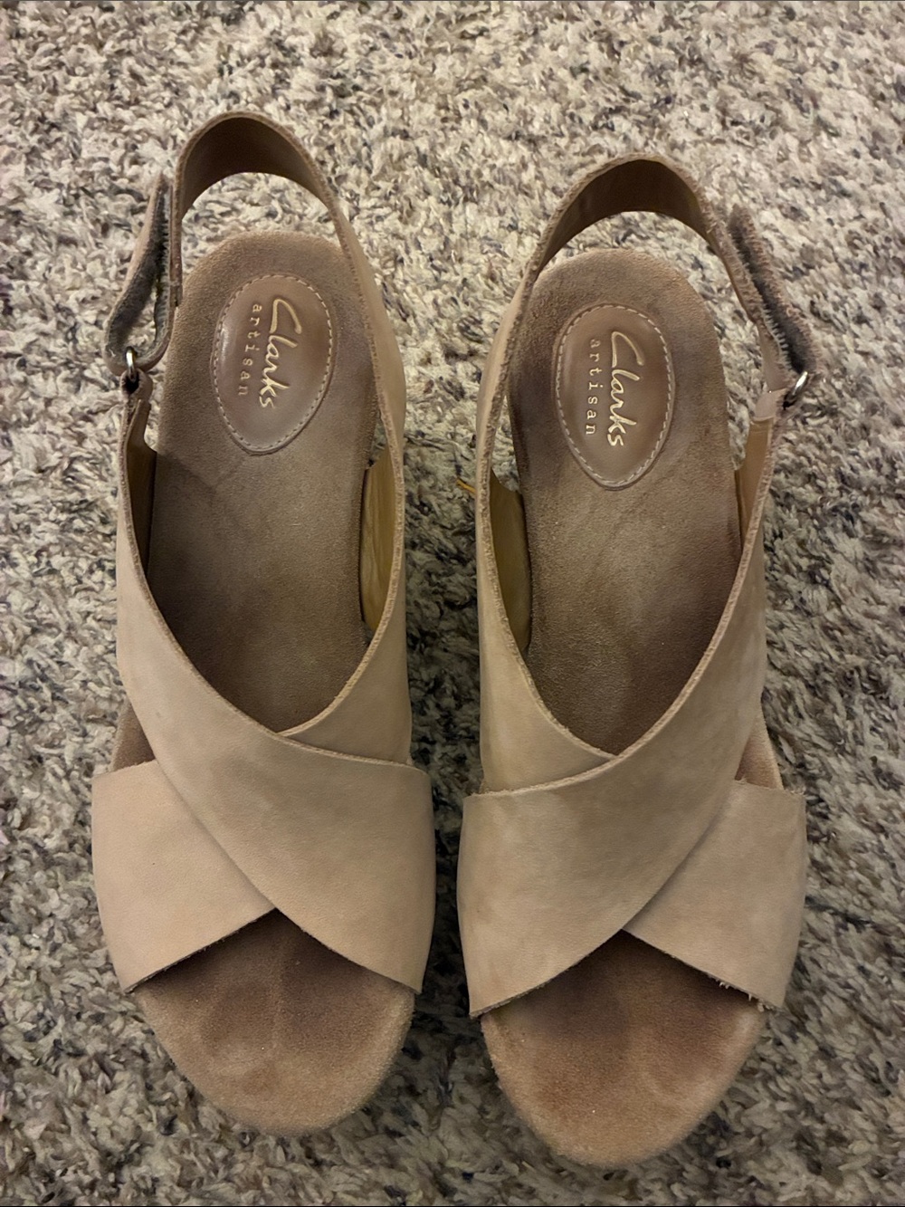 Clarks Artisan Women's‎ Light Brown Suede Crossover Slingback Sandals